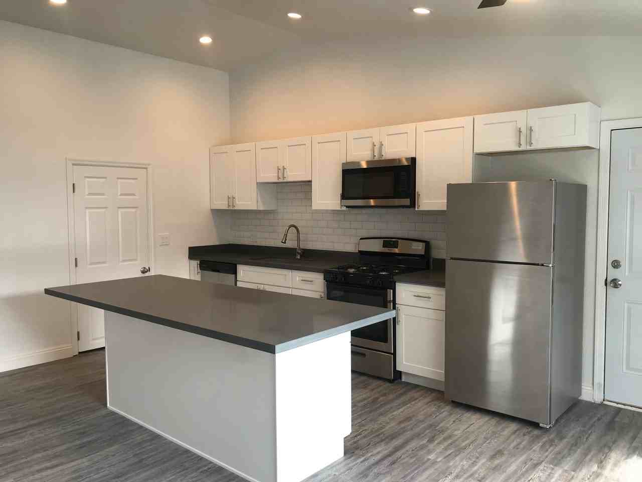 36th Court Apartments 3131 North 36th Street 39, Phoenix, AZ 85018