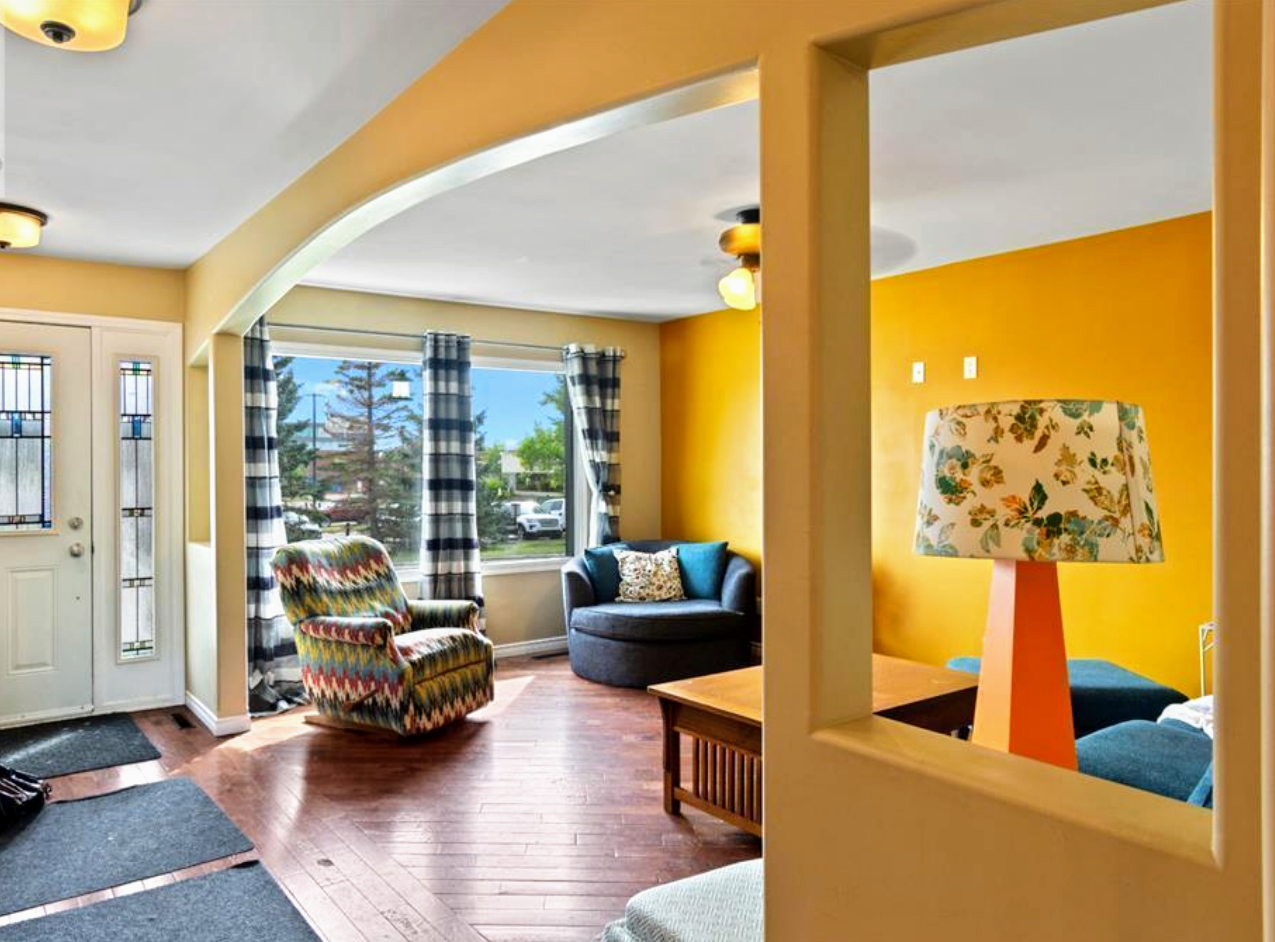 Montrose 3 Bed - Photo 2 of 6