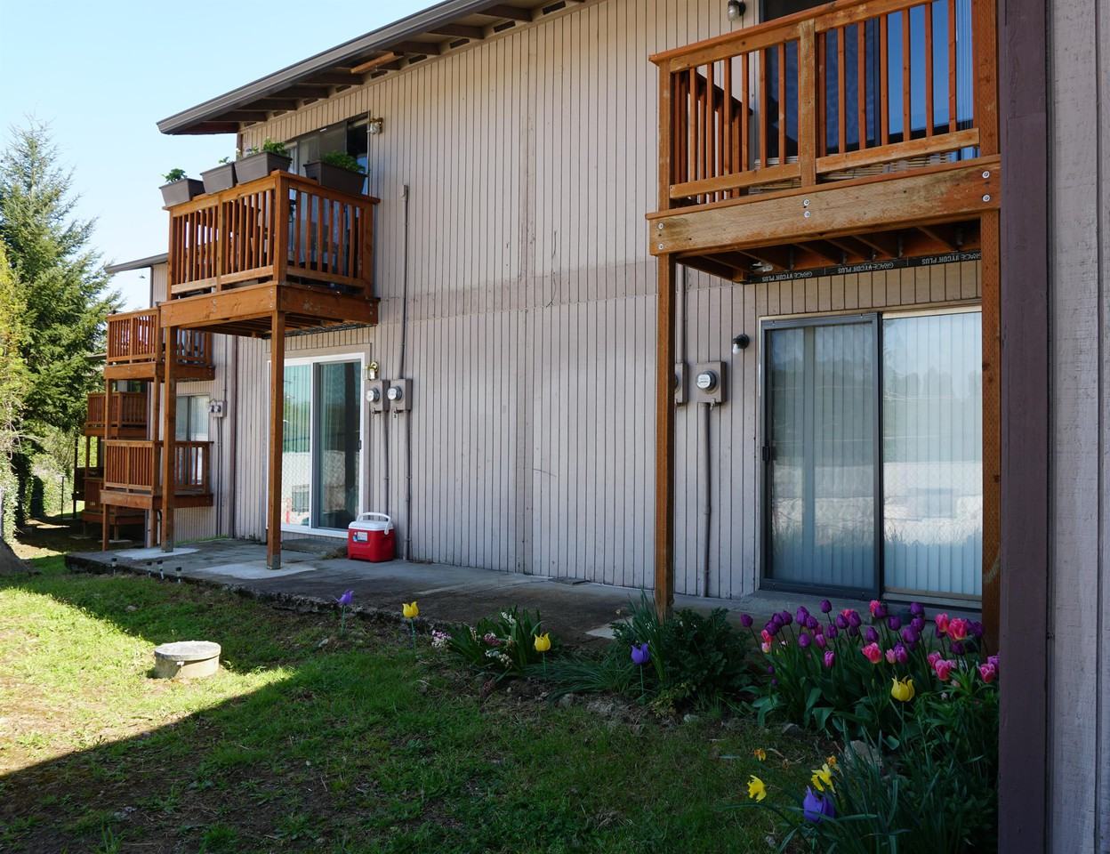 1806 Northeast 104th Street #C06 - Photo 5 of 8