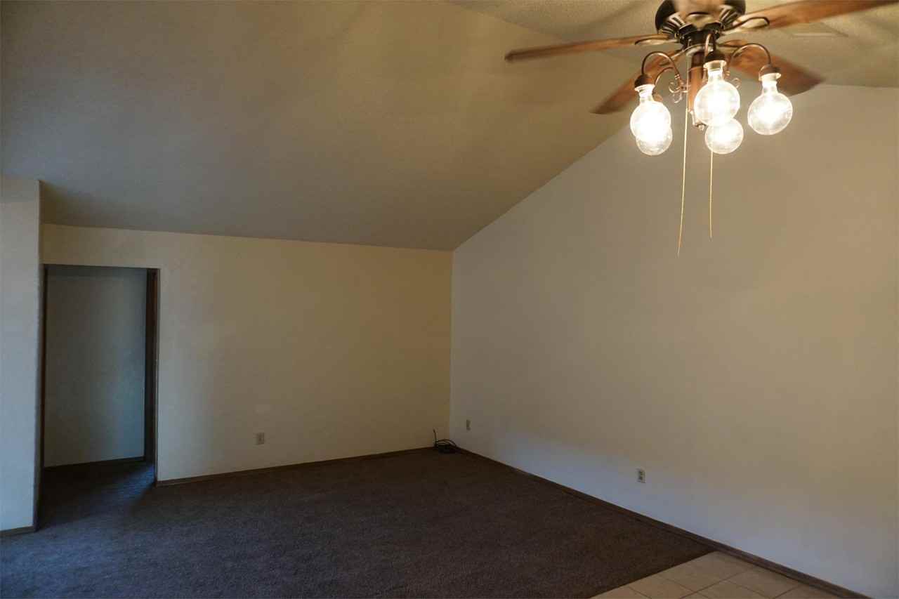 2832 Se 55th St #1 - Photo 2 of 9