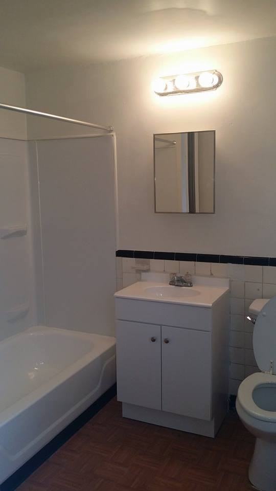 28 S Cannon Dr - Photo 2 of 10