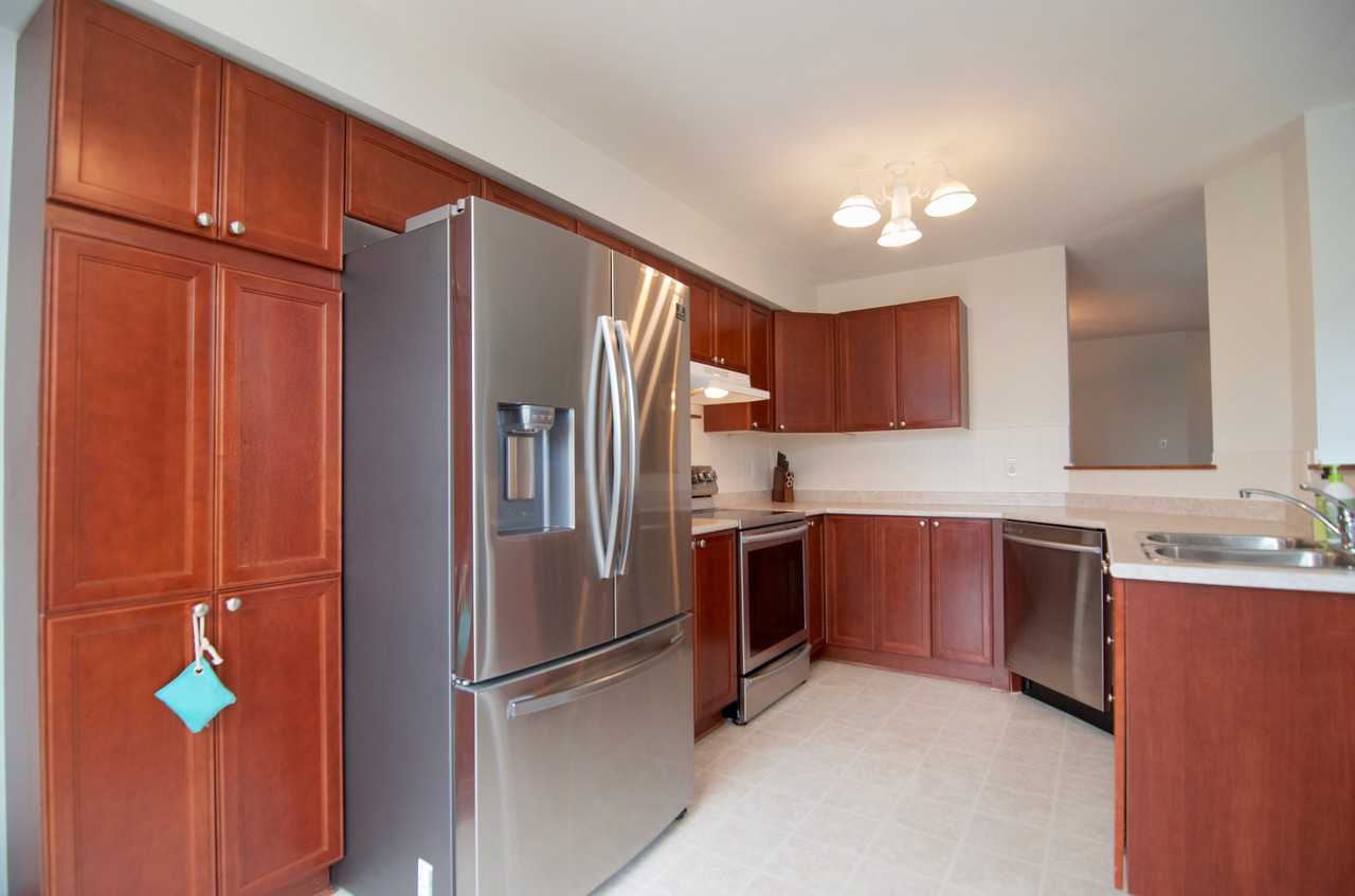974 Gosnell Terrace - Photo 5 of 30