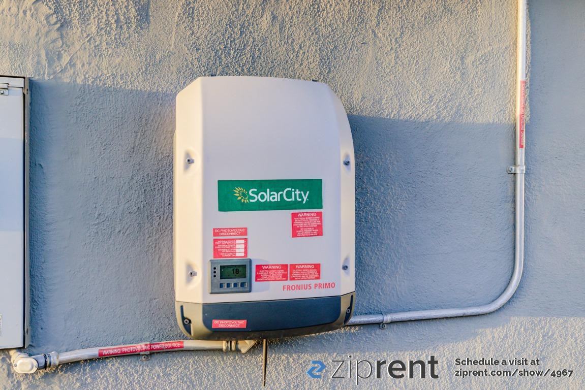 160 Ross Way - Photo 2 of 20