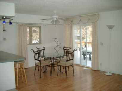 13552 Fairlawn Ave - Photo 3 of 6