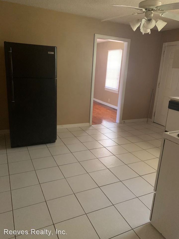 2578 Gill Rd - Photo 2 of 16