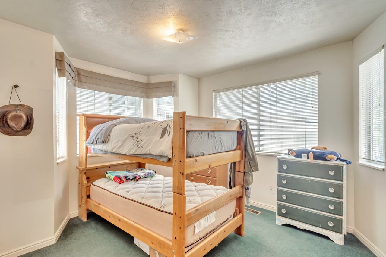 726 Ne - Photo 3 of 16