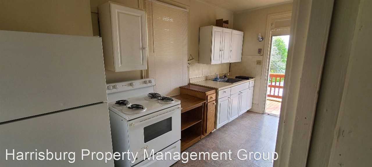 362 Locust St - Photo 3 of 12