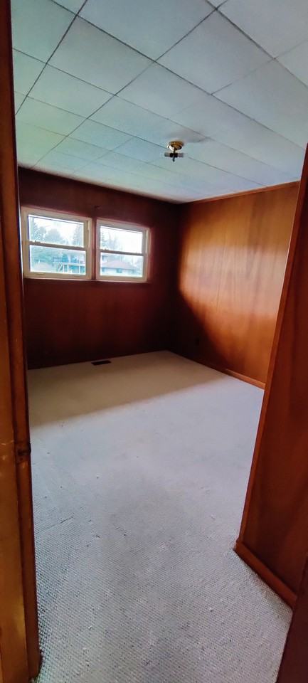 134 Cousins Dr E - Photo 3 of 12