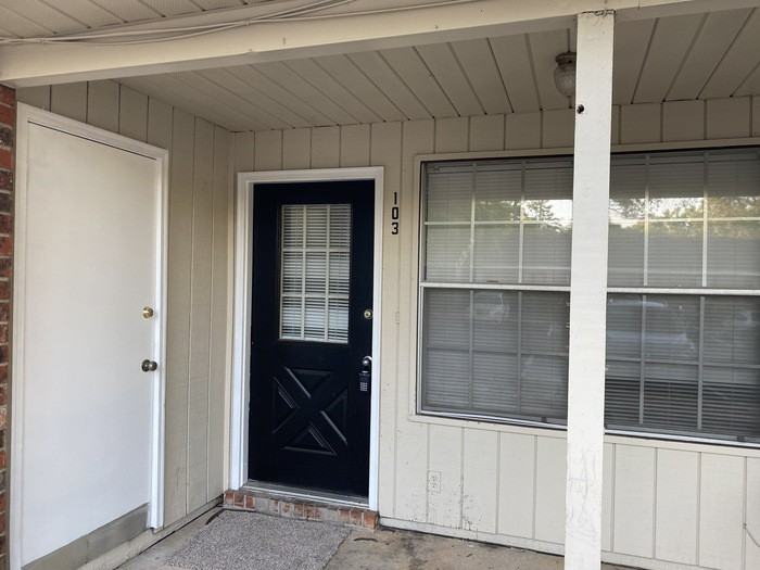 6288 Hamilton Bridge Rd #103