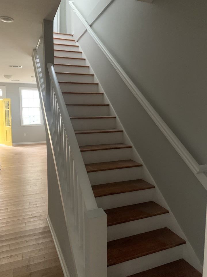 Burgundy Quad - Photo 2 of 31