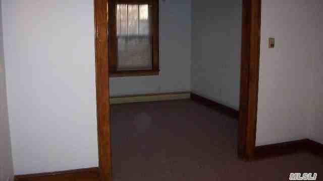 416 Lakeview Rd - Photo 2 of 10