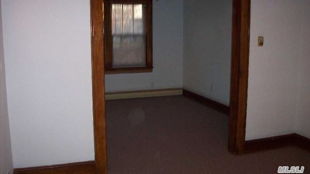 416 Lakeview Rd - Photo 3 of 10