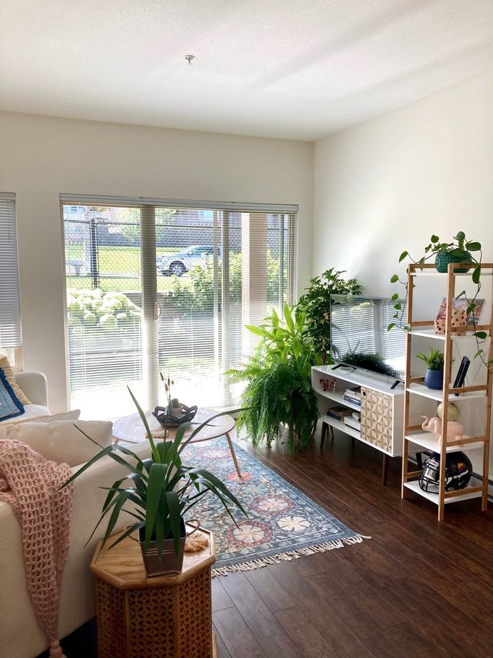 Summit Drive Apartments in Sahali, Kamloops, BC V2E 0B6 Zumper