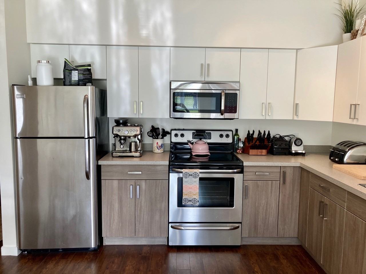 Summit Drive Apartments in Sahali, Kamloops, BC V2E 0B6 Zumper