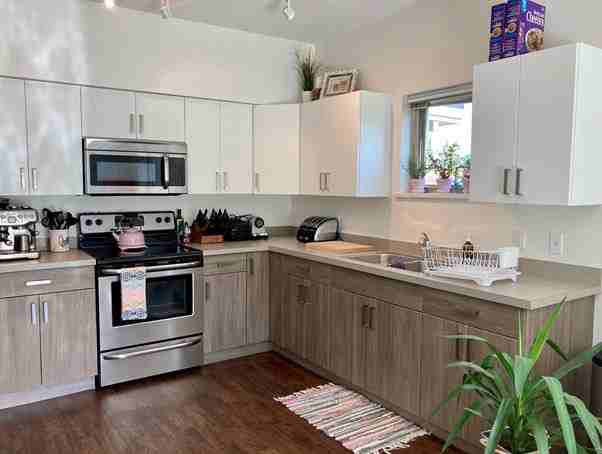 Summit Drive Apartments in Sahali, Kamloops, BC V2E 0B6 Zumper