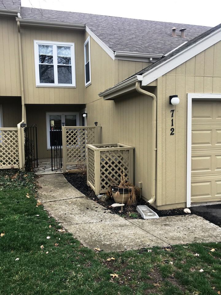 712 E 122nd St - Photo 2 of 25