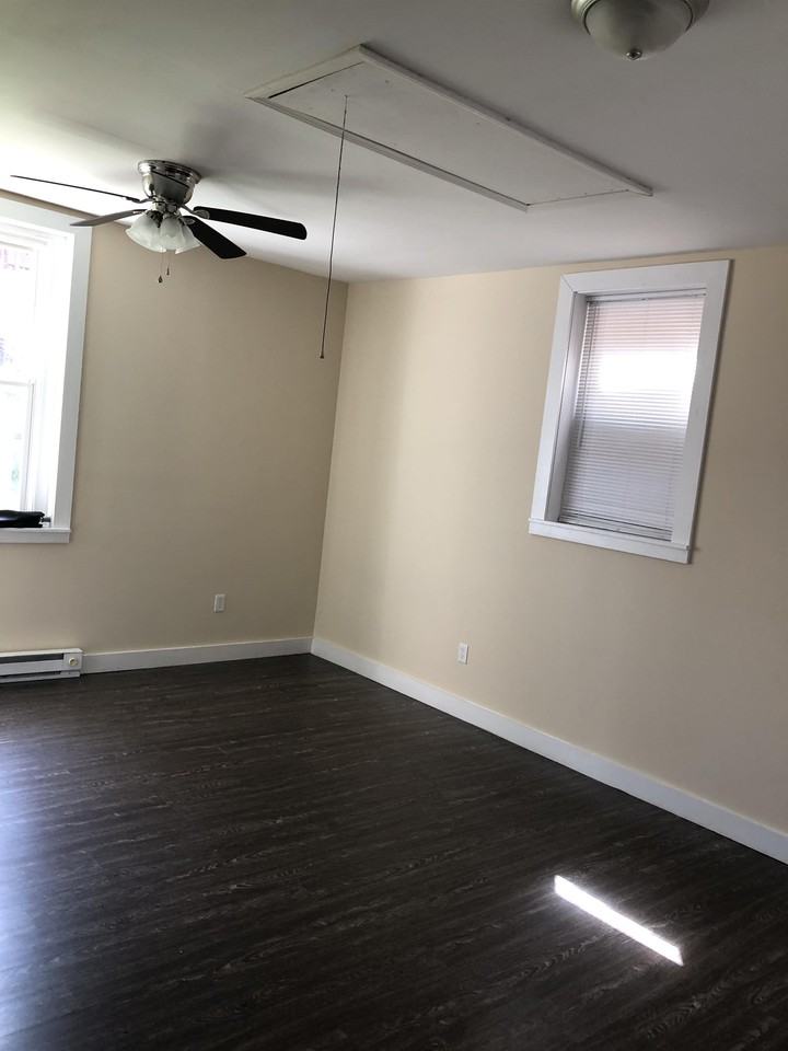 2115 Susquehanna St #1 - Photo 4 of 7