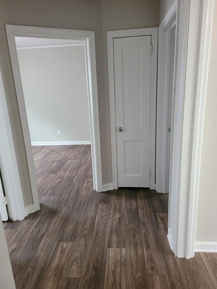 332 S Bull St #1 - Photo 6 of 16