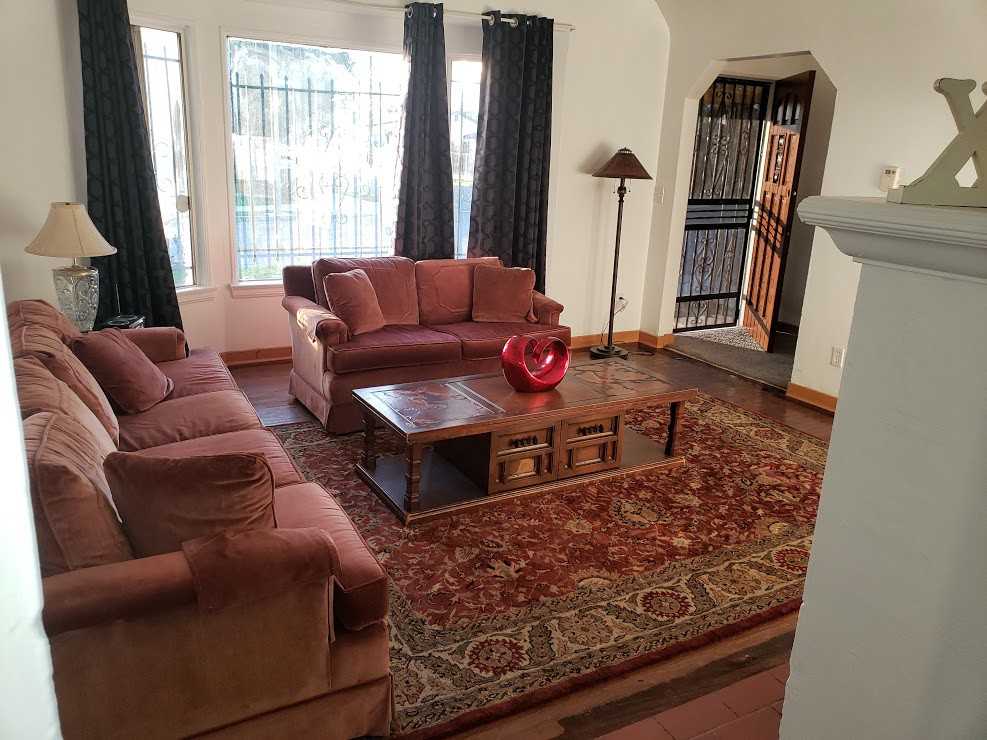 Mary's Blessings House/W/Rosecrans & Long Beach Blvd./Compton-90221 #1 - Photo 3 of 29