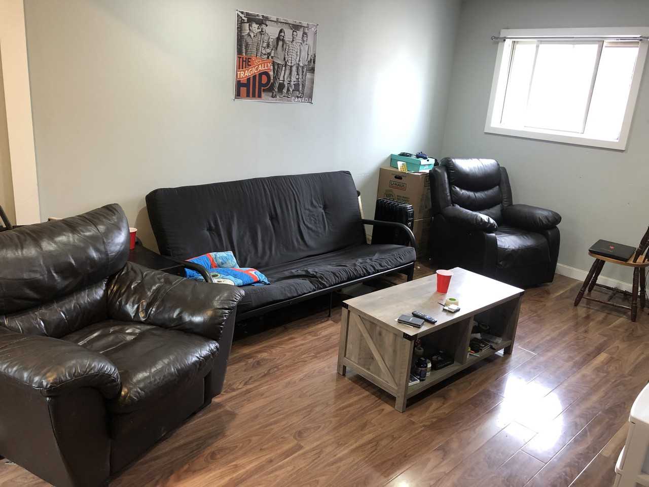 Eastmain - Photo 2 of 12