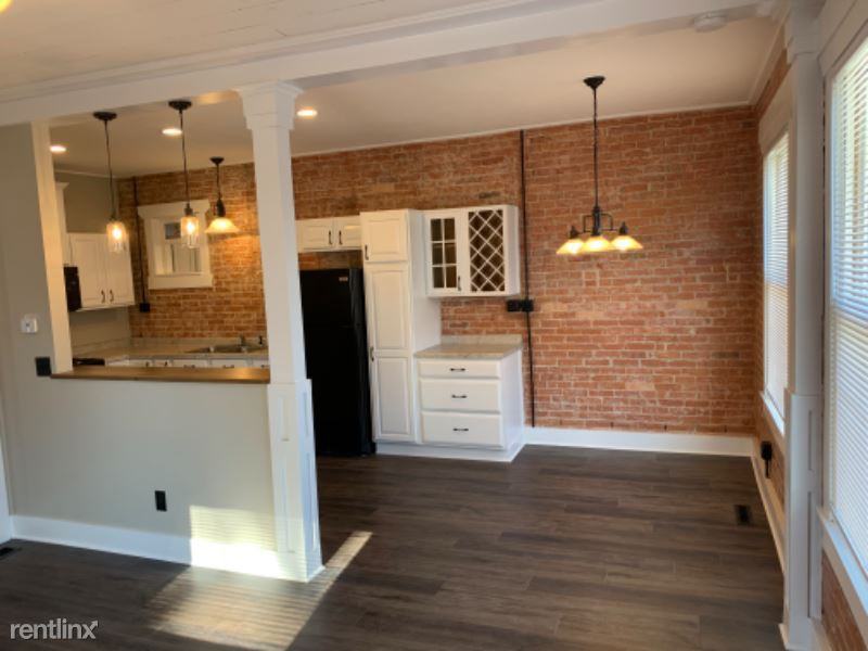 61 N Main St - Photo 3 of 12