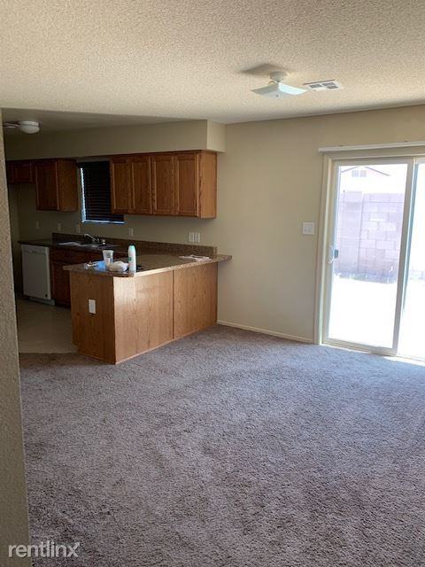 3817 S Isabel Dr - Photo 3 of 11