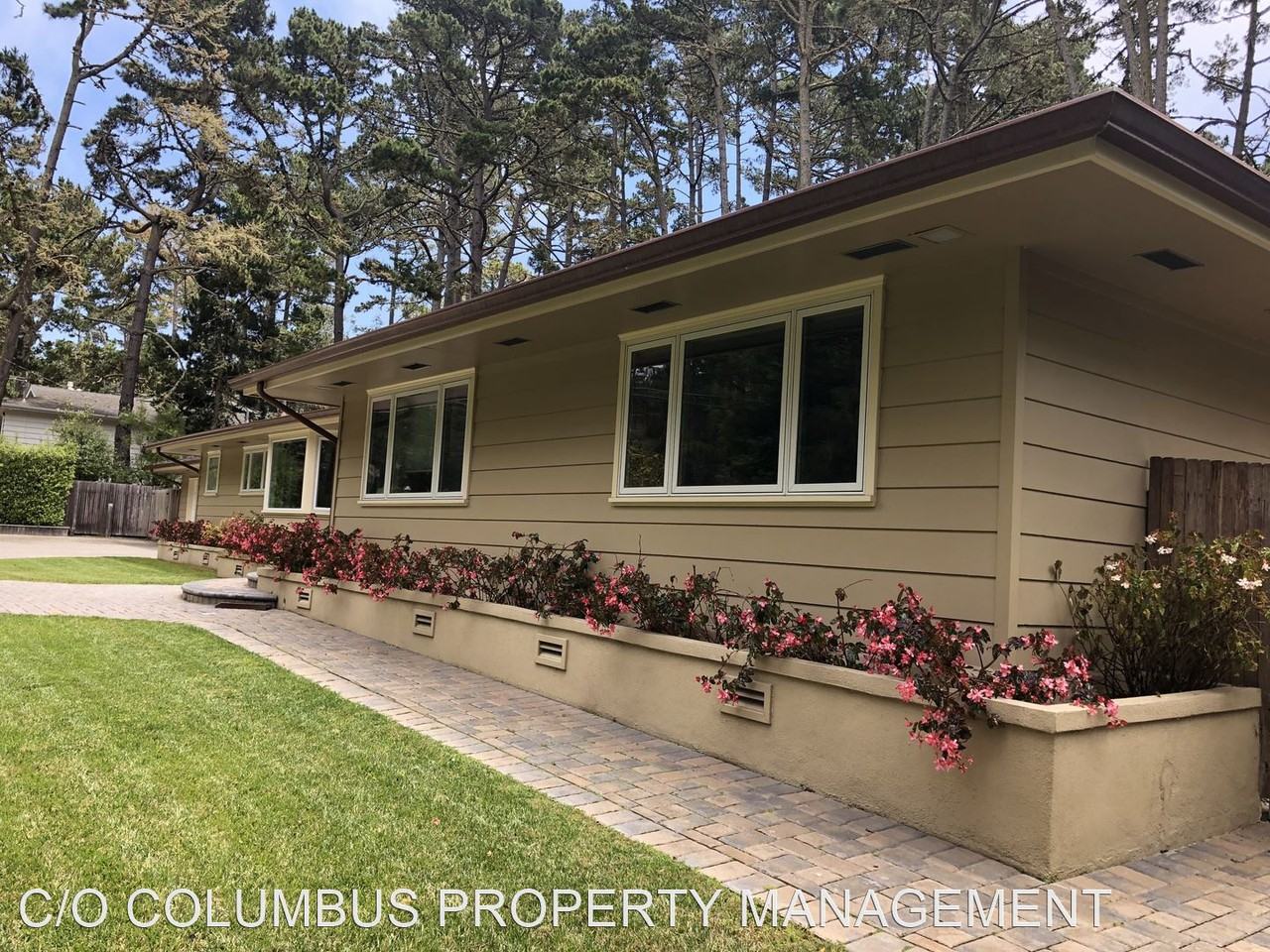 4036 Ronda Rd - Photo 2 of 50