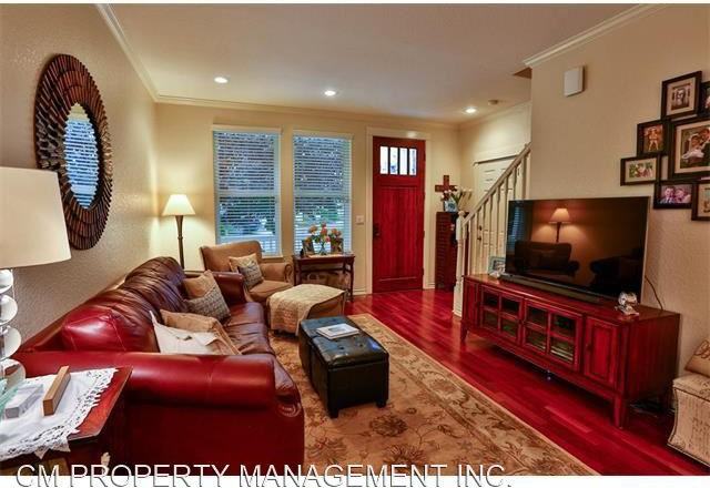 122 Creekside Village Dr - Photo 3 of 21