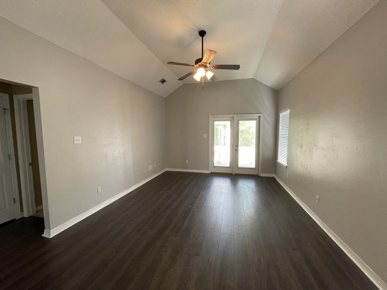 29928 Saint Simon St - Photo 2 of 8