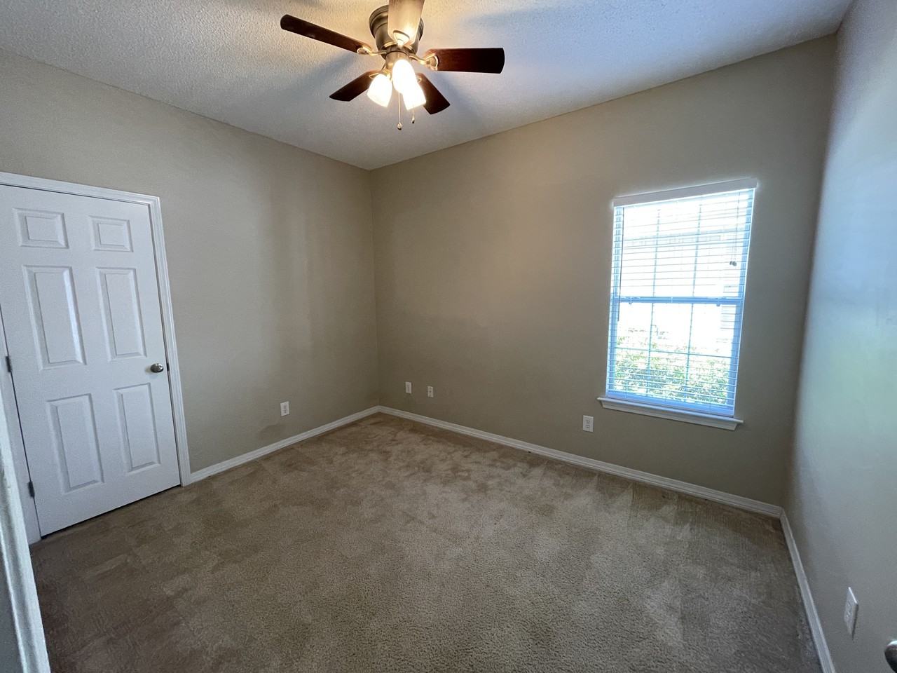 29928 Saint Simon St - Photo 6 of 8