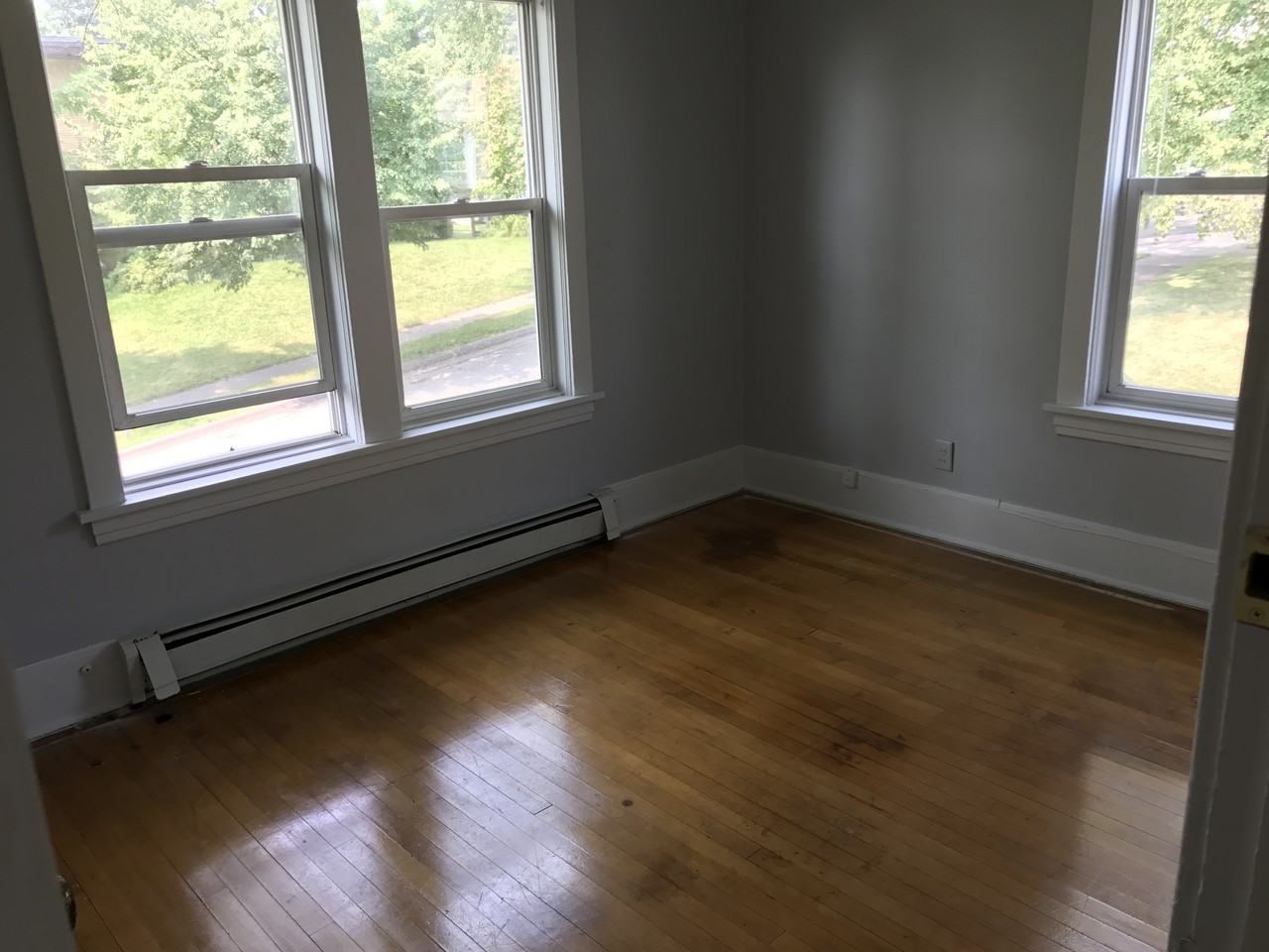 118-122 N 20Th Ave E - Photo 6 of 22