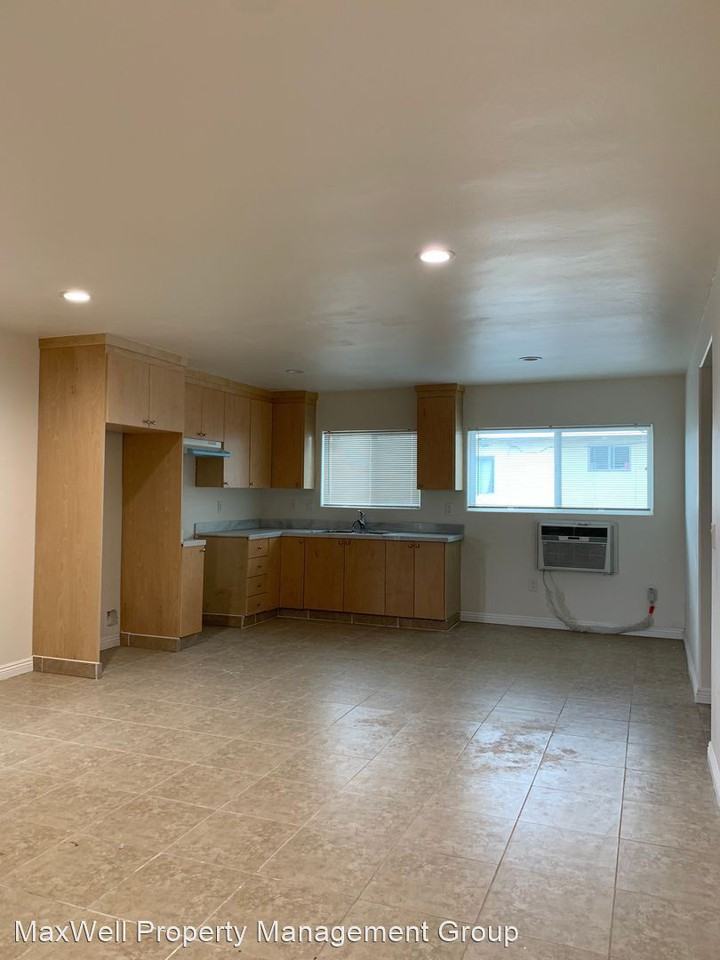 6735 Elmer Ave. - Photo 3 of 41