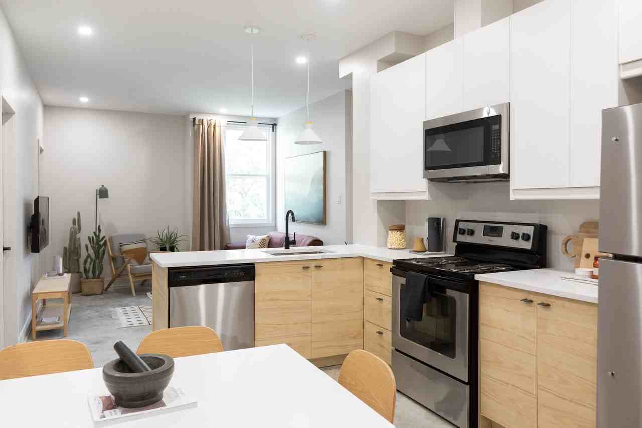 3476 Rue Saint-Dominique #3 - Photo 2 of 10