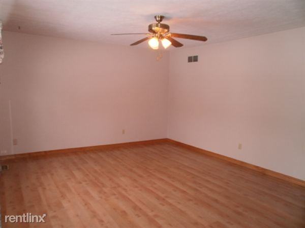 2519 Sagebrush St - Photo 2 of 18