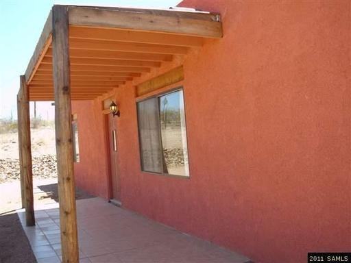 1583 N Orante Rd - Photo 2 of 10