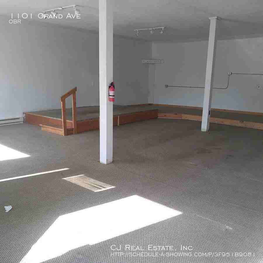 1101 Grand Ave - Photo 2 of 6