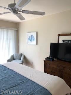 3323 Southeast 19th Avenue #1 - Photo 6 of 16