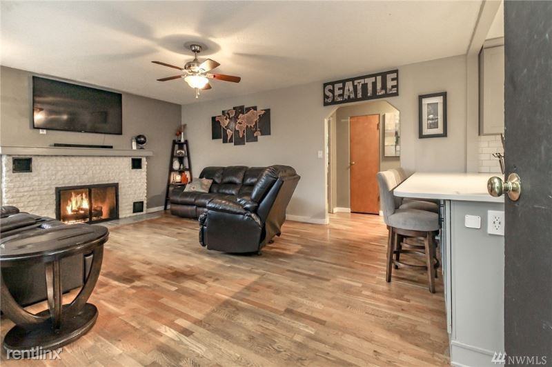 120 Kennebeck Ave S - Photo 3 of 23