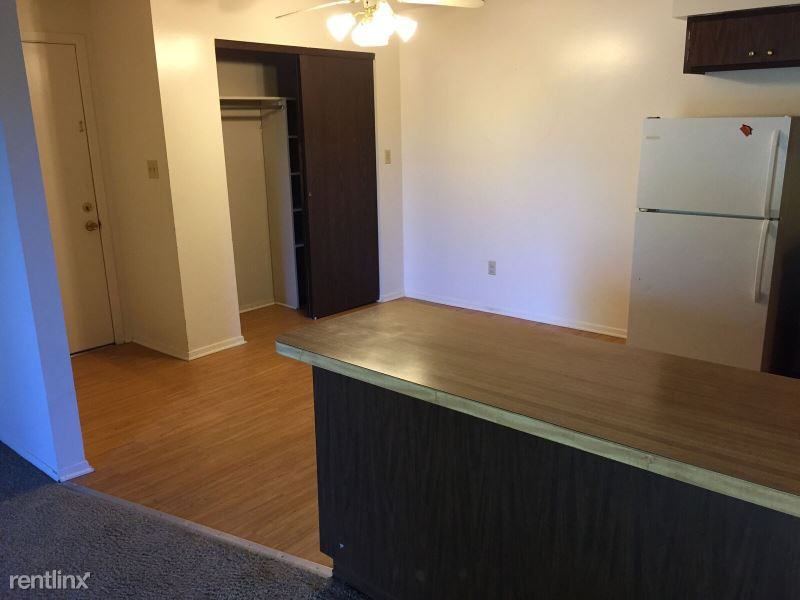 1412 1412 Pioneer Rd 8 - Photo 2 of 5