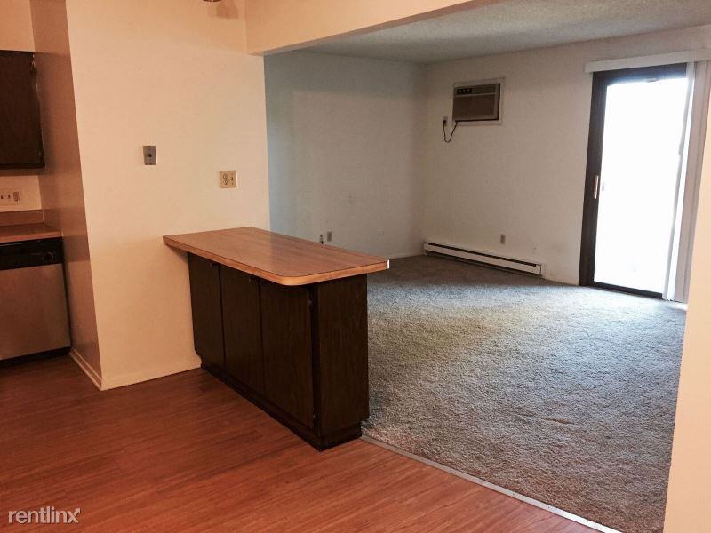1412 1412 Pioneer Rd 8 - Photo 3 of 5