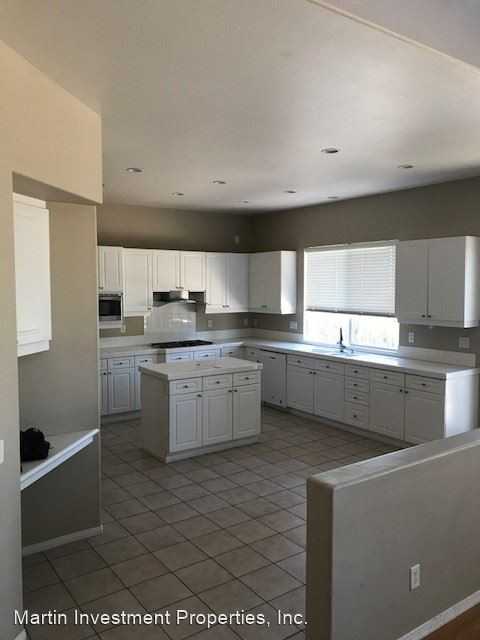 23261 Castle Rock - Photo 3 of 32