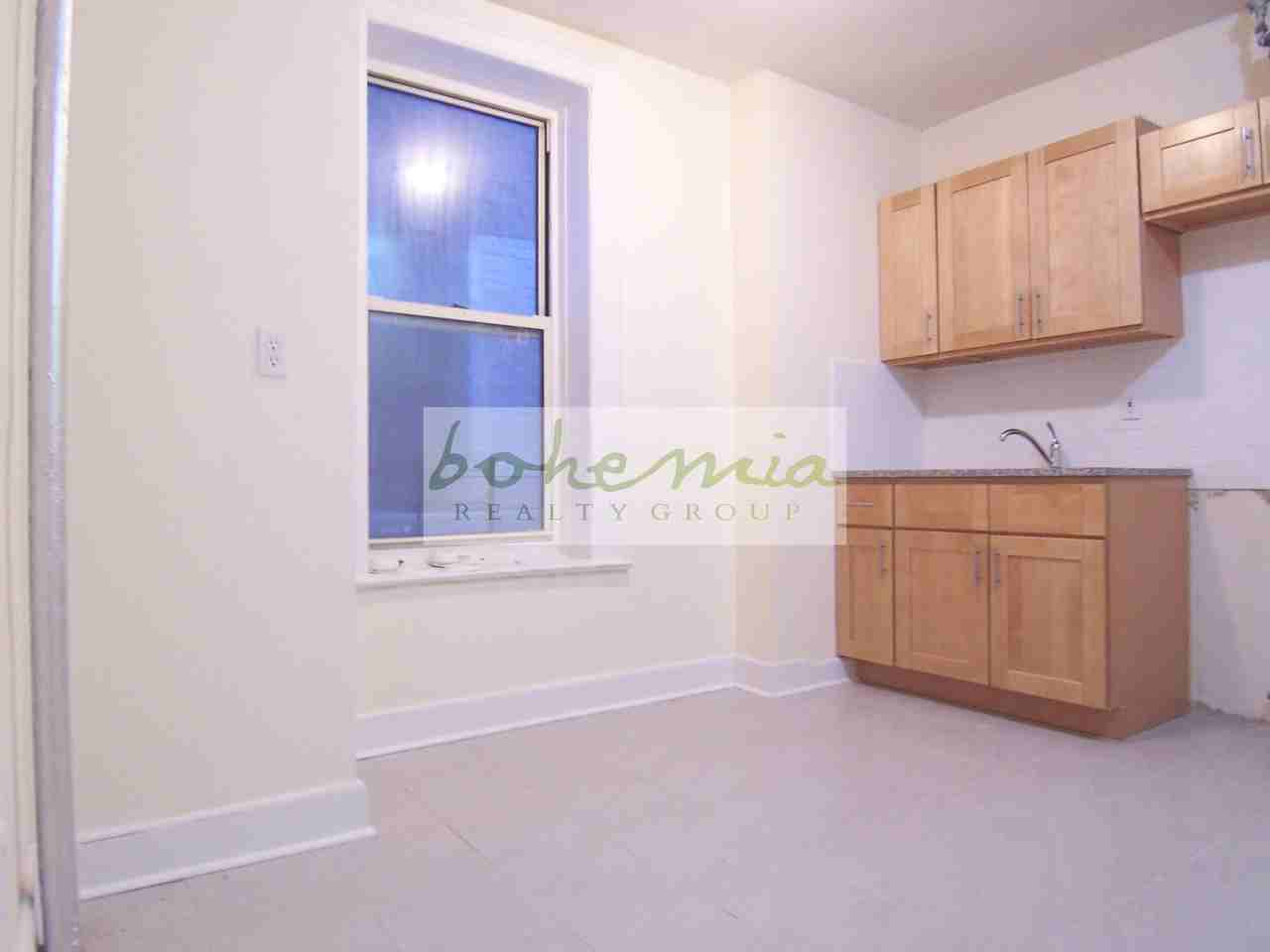 2033 Adam Clayton Powell Jr Blvd - Photo 2 of 6