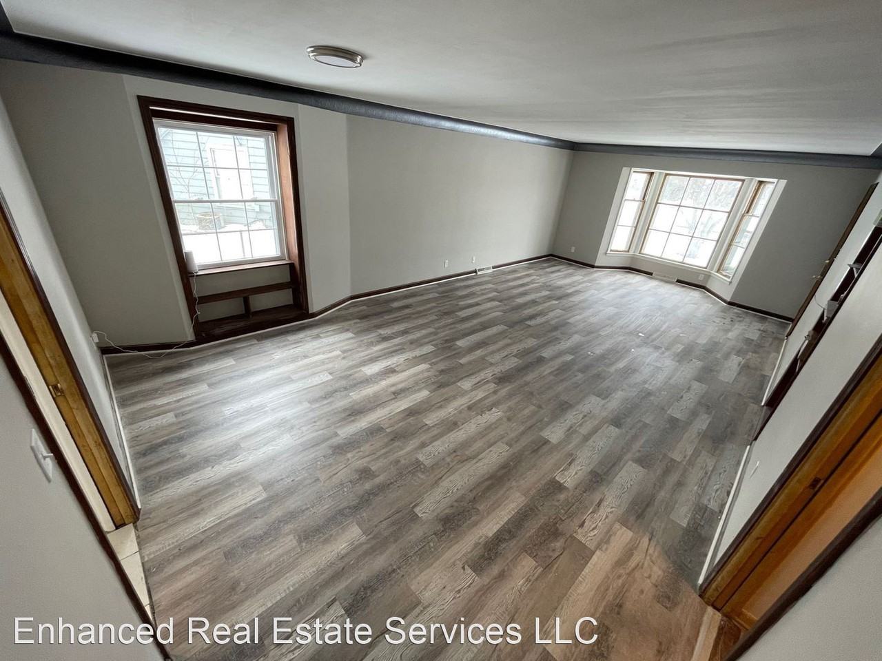 18314 Chagrin blvd - Photo 3 of 14