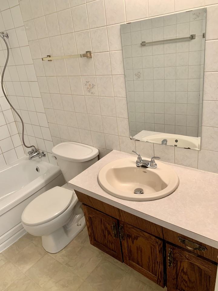 10025 152 St Nw - Photo 7 of 7