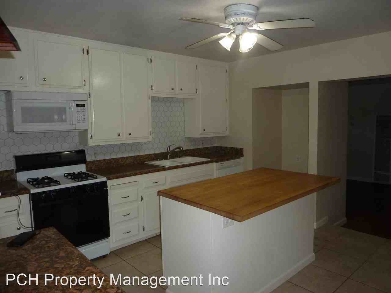 1009 Shearer St - Photo 2 of 10