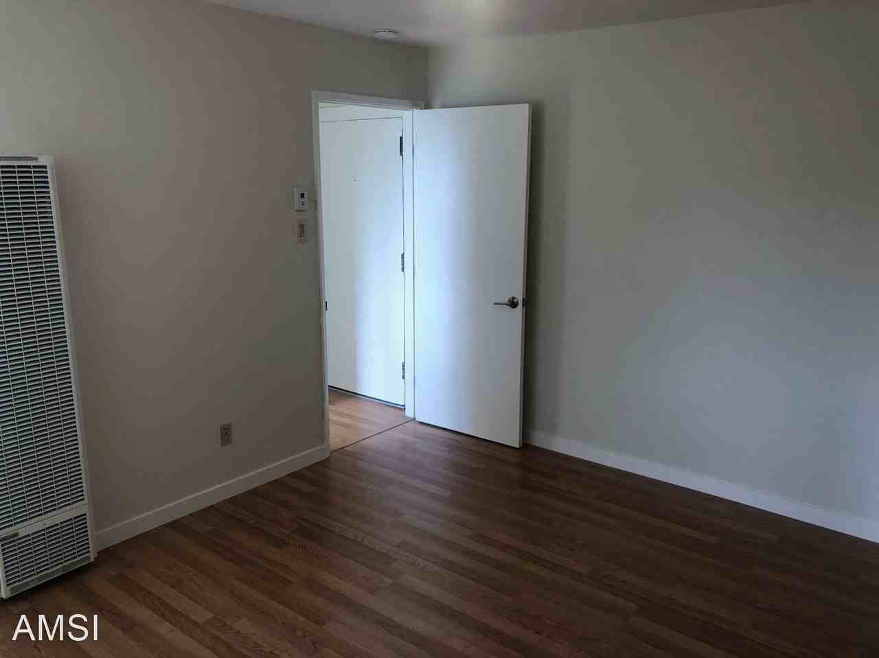 101 Broderick St #207