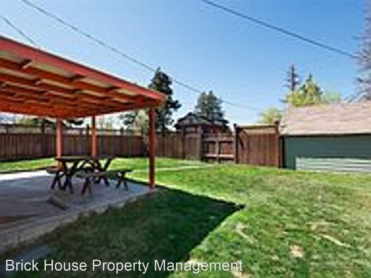 235 Nw Jefferson Pl - Photo 2 of 3