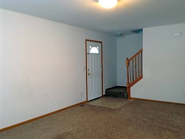 607 Circle Dr - Photo 2 of 14