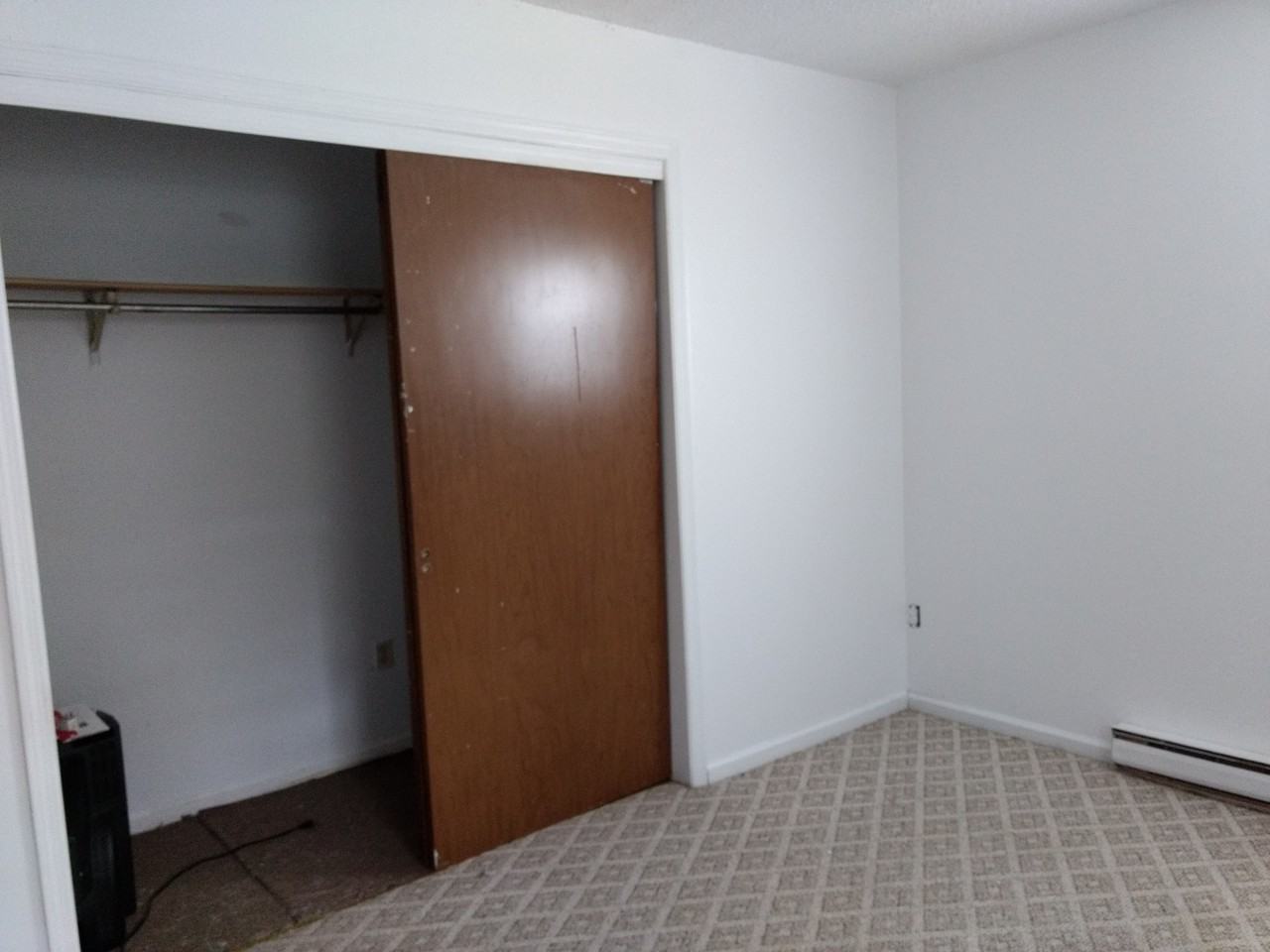 117 Doe Court ##2 - Photo 2 of 8