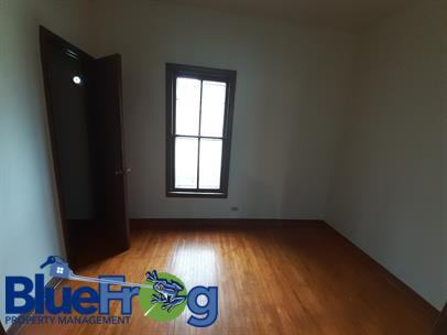 353 Bowen Street - Photo 3 of 7